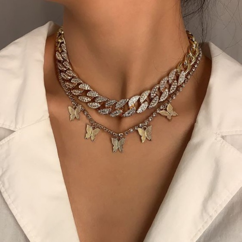 Light Weight Butterfly Chain Chocker